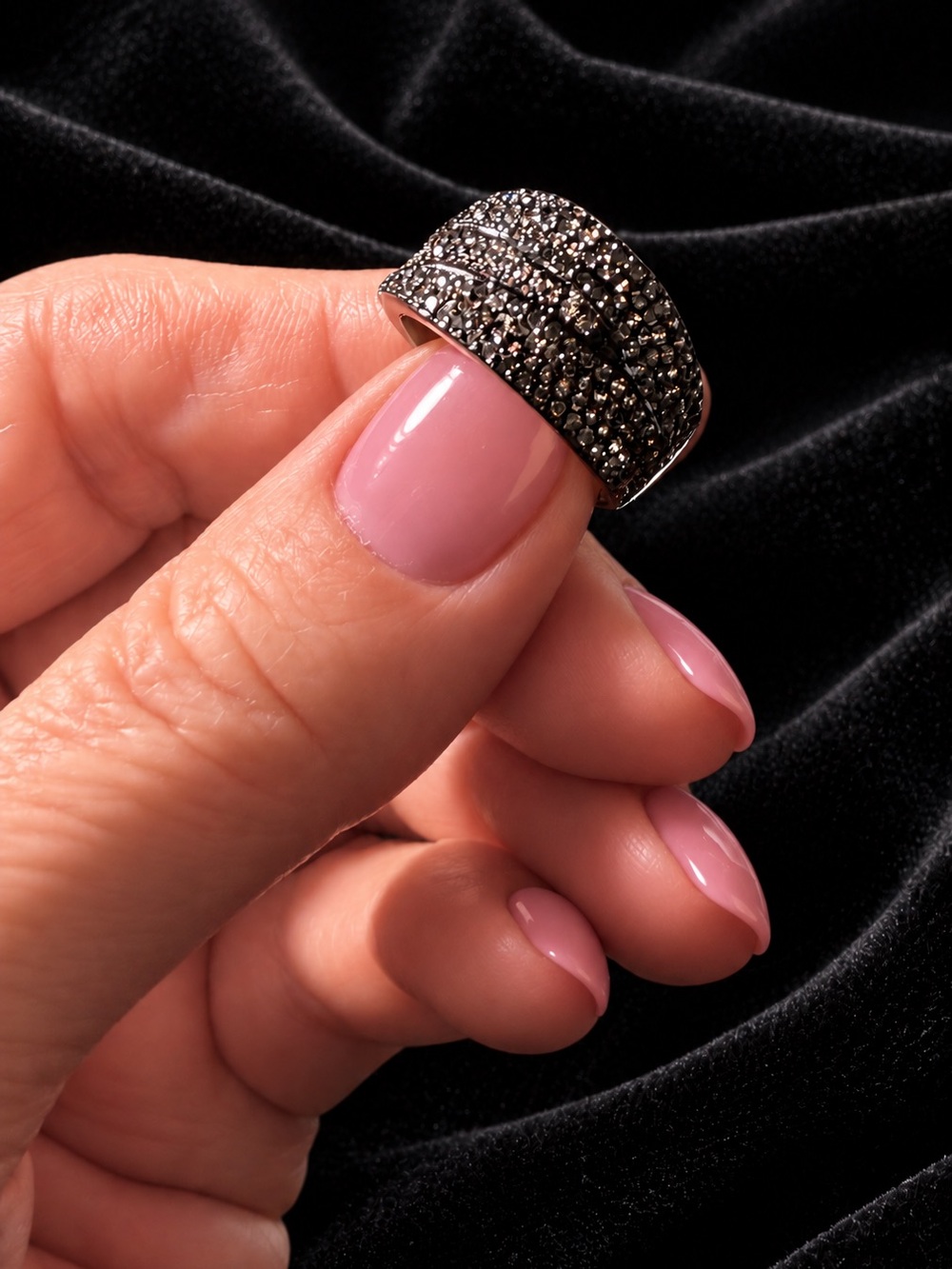 PavΓ© Crystal Wide Dome Ring - Black Crystal Size 6